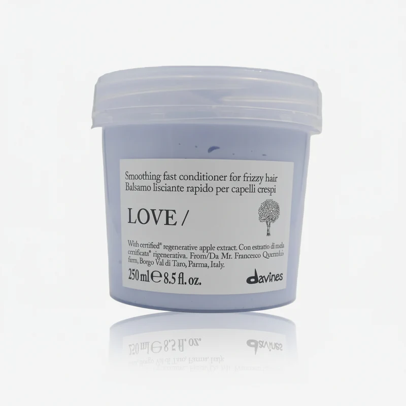 Davines Love Balsamo lisciante Capelli Crespi