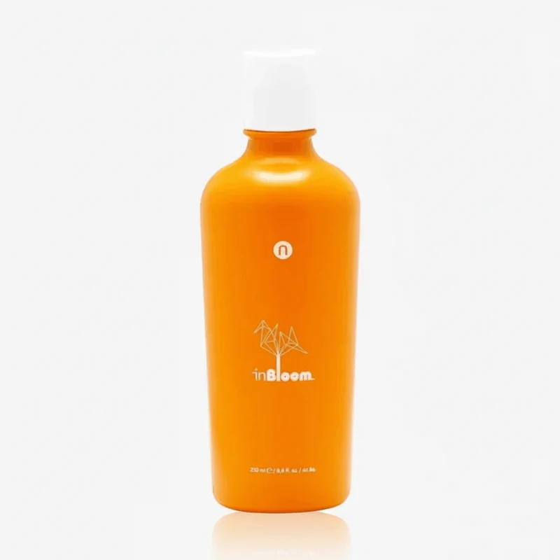 Naturalmente InBloom Lush Shampoo Ristrutturante capelli secchi e danneggiati