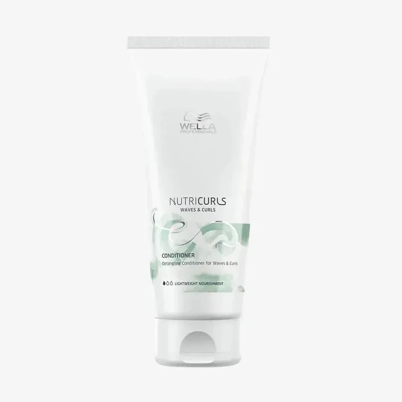 Wella Professionals NutriCurls Balsamo capelli mossi e ricci 200ml