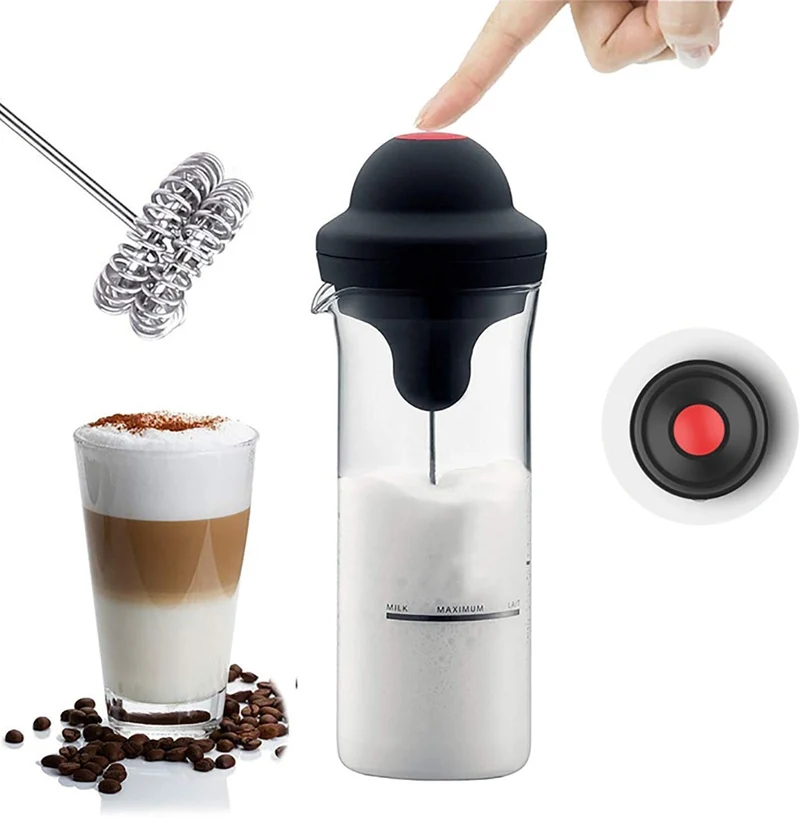 Monta latte in vetro per cappuccino con frusta in acciaio