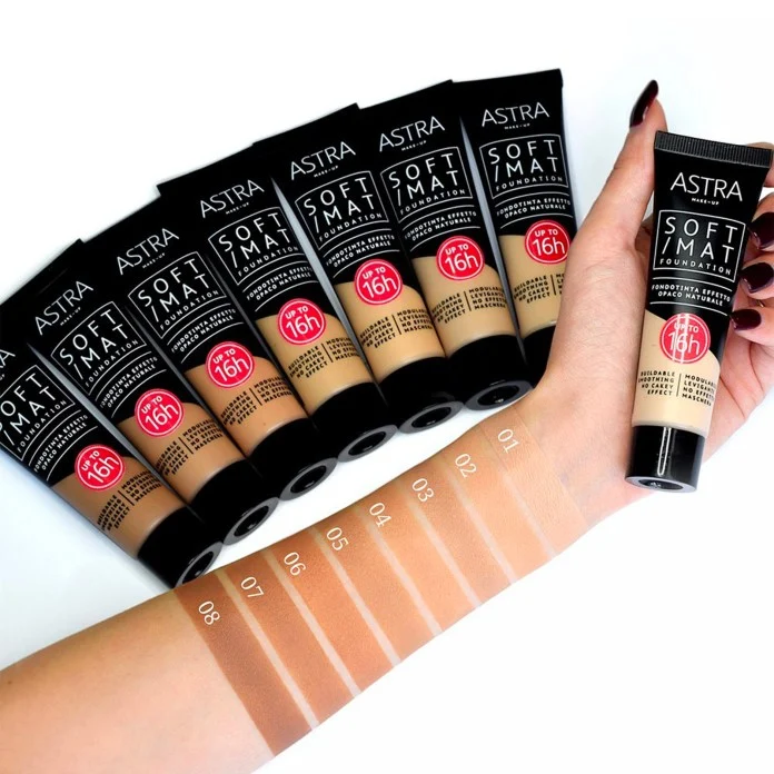 Astra - Fondotinta SOFT/MAT FOUNDATION - Astra