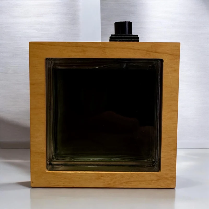 DSQuared2 Intense HE Wood Eau de Toilette 100ml TESTER Usato