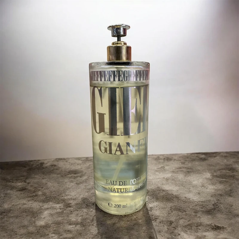 Gianfranco Ferrè GIEFFE Eau de Toilette 200ml (USATO)